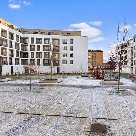 Sunflower - Modern Large Charming Apartment With Balcony Bratislava Exteriér fotografie