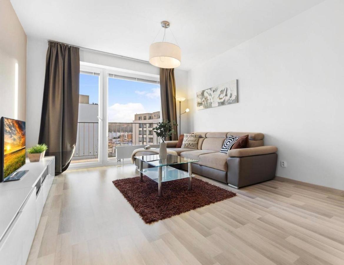 Sunflower - Modern Large Charming Apartment With Balcony Bratislava Exteriér fotografie